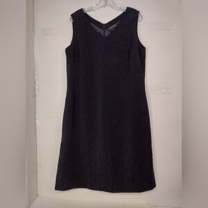 Bridgetown Collection Elegant Black Sleeveless Dress Size (L)
